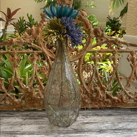 Other - Elegant Glass Vase with Gold Wire Floral Print